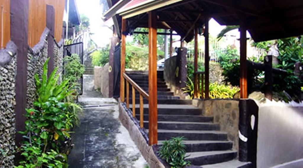 Casa Rey Francis Pension House & Restaurant Tagbilaran Dış mekan fotoğraf